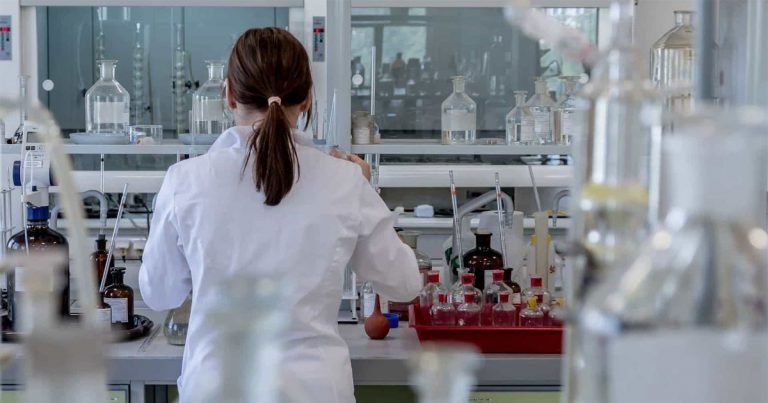 Anvisa inicia inspeção de fabricação de vacinas na China