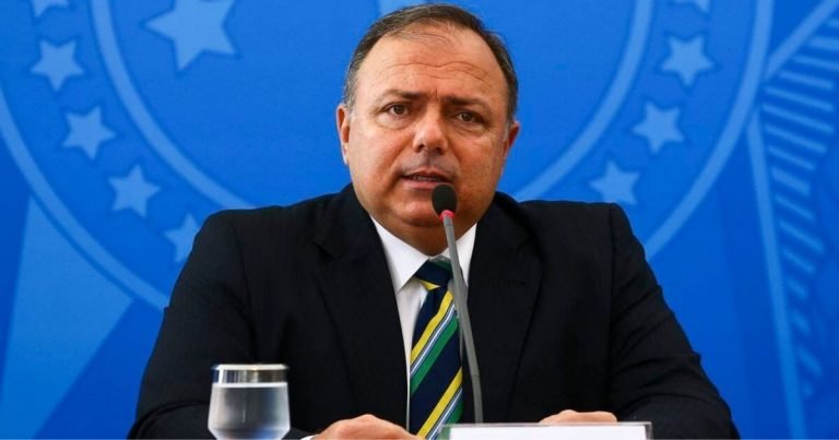 Pazuello diz que vacinação contra covid-19 pode iniciar em fevereiro
