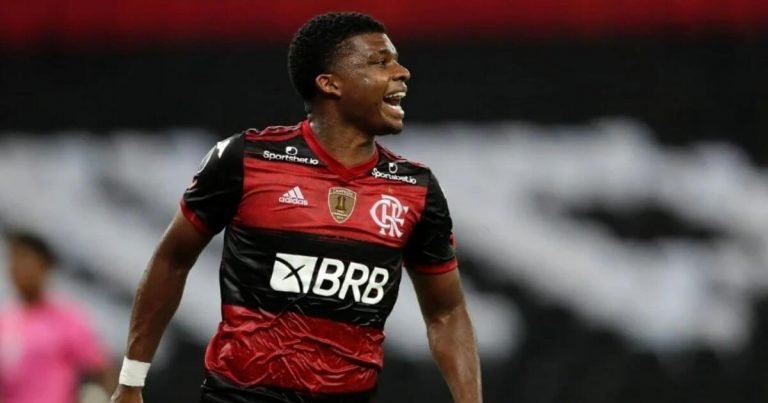 Entenda por que o corinthiano deve se preocupar com a situação de Lincoln, do Flamengo
